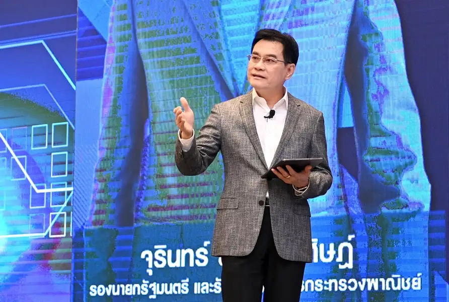 รมว.พาณิชย์ มั่นใจป.ป.ช.ฟันผู้อยู่เบื้องหลังทุจริตจัดซื้อถุงมือยางได้แน่