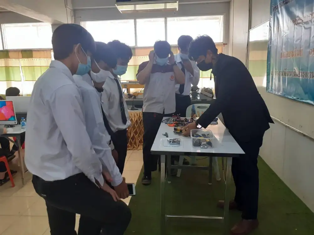 สนพ.หนองคาย จัดฝึกการประยุกต์ใช้งาน Arduino ให้กลุ่มแรงงานใหม่