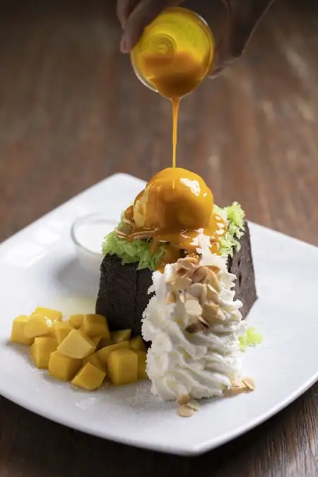Mango Festival is Back! Colouring Your Summer in Style at Cafe Kantary!