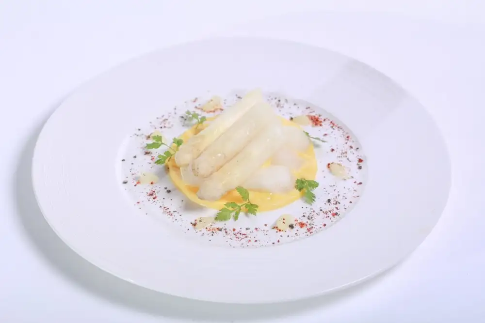 Sink Your Teeth into Red Sky's Tasty New Seasonal Asparagus Dishes