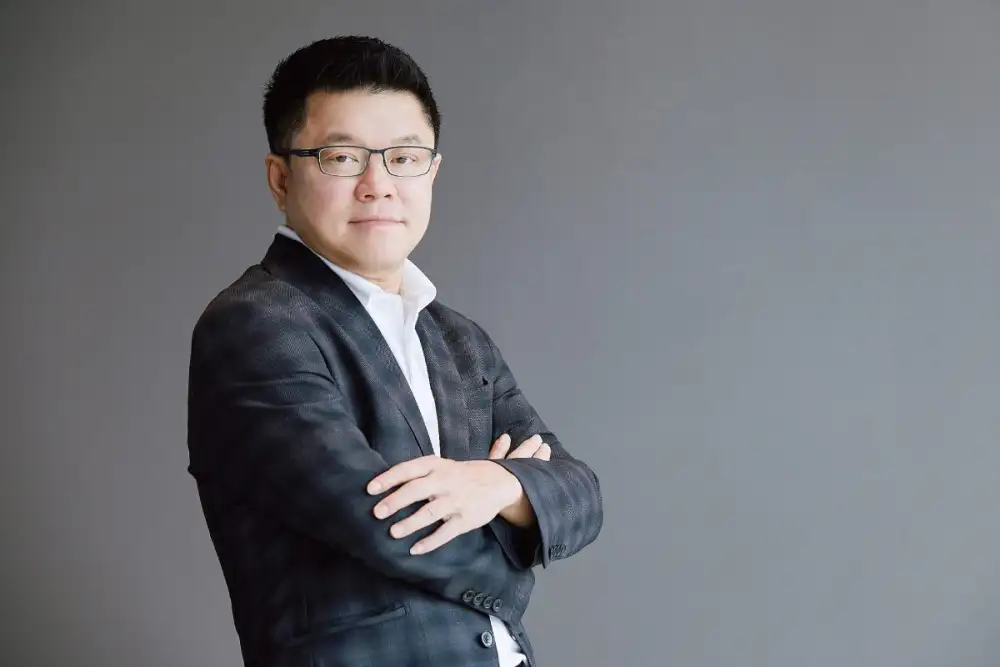 เจาะ 4 กลยุทธ์ 'เฮียฮ้อ' พา RS Group ขึ้นแท่น Game changer ใช้ Entertainmerce ก้าวสู่เส้นทางหมื่นล้านใน 2 ปี