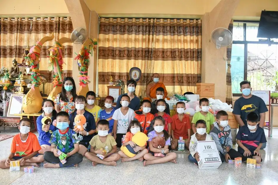 KTC employees jointly donated essentials to  disadvantaged children in celebration of the Thai New Year.