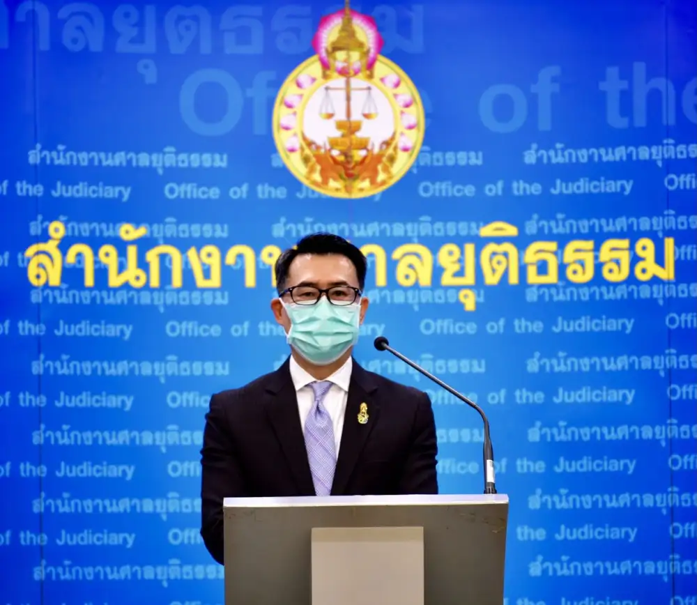 (เพิ่มเติม) เลขาฯ ศาลยุติธรรม เร่งตรวจสอบข้อเท็จจริงสินบนโตโยต้ายันดำเนินคดีเด็ดขาด