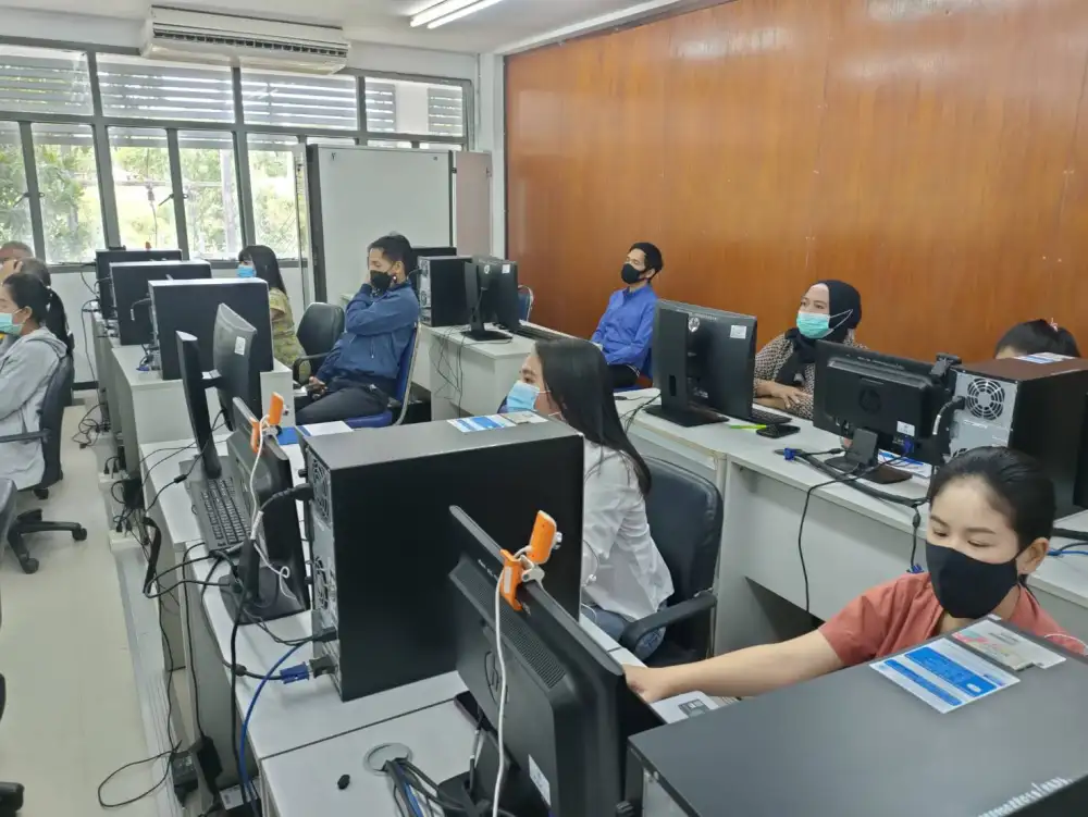 สพร. 21 ภูเก็ต ดำเนินการฝึกอบรมหลักสูตรการฝึกยกระดับฝีมือ สาขาการบริหารจัดการตลาดออนไลน์ (E-commerce)