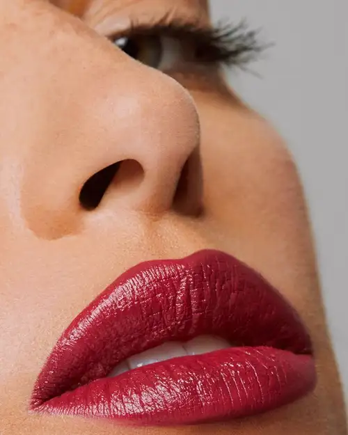 เผยเรียวปากที่ดูมั่นใจโดดเด่นกับ Promotion NARS NATIONAL LIPSTICK DAY