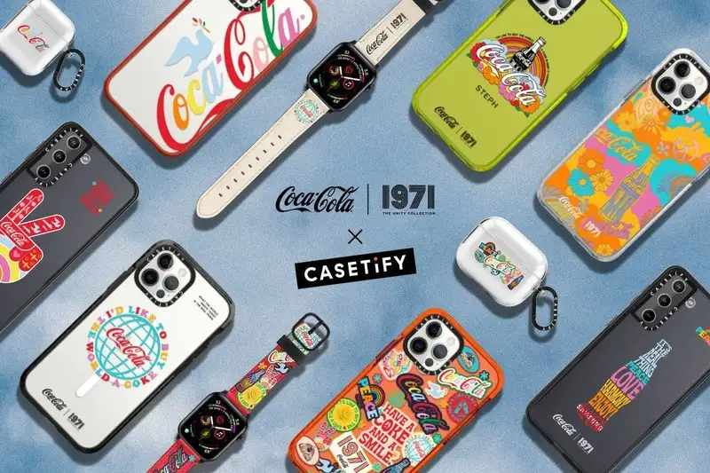 CASETiFY ร่วมกับ Coca-Cola(R) เพื่อเปิดตัว Coke's 1971 Unity Collection