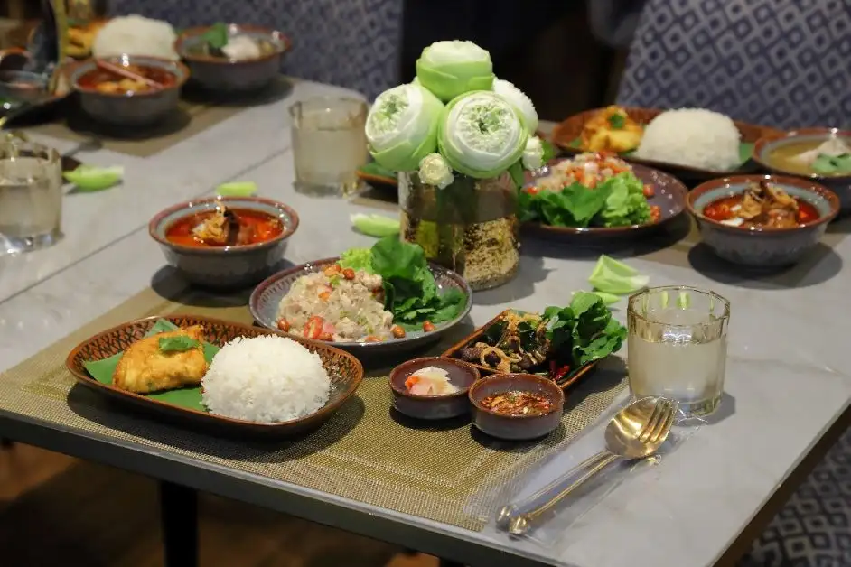ร้านอาหารไทย 