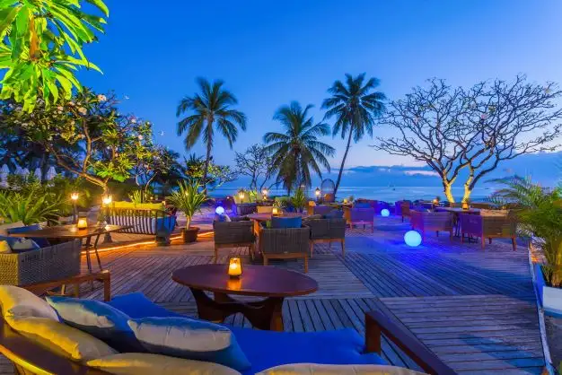 โรงแรมเซ็นทารา แกรนด์ หัวหิน เอาใจคนรักอาหารบุฟเฟ่ต์ริมหาด