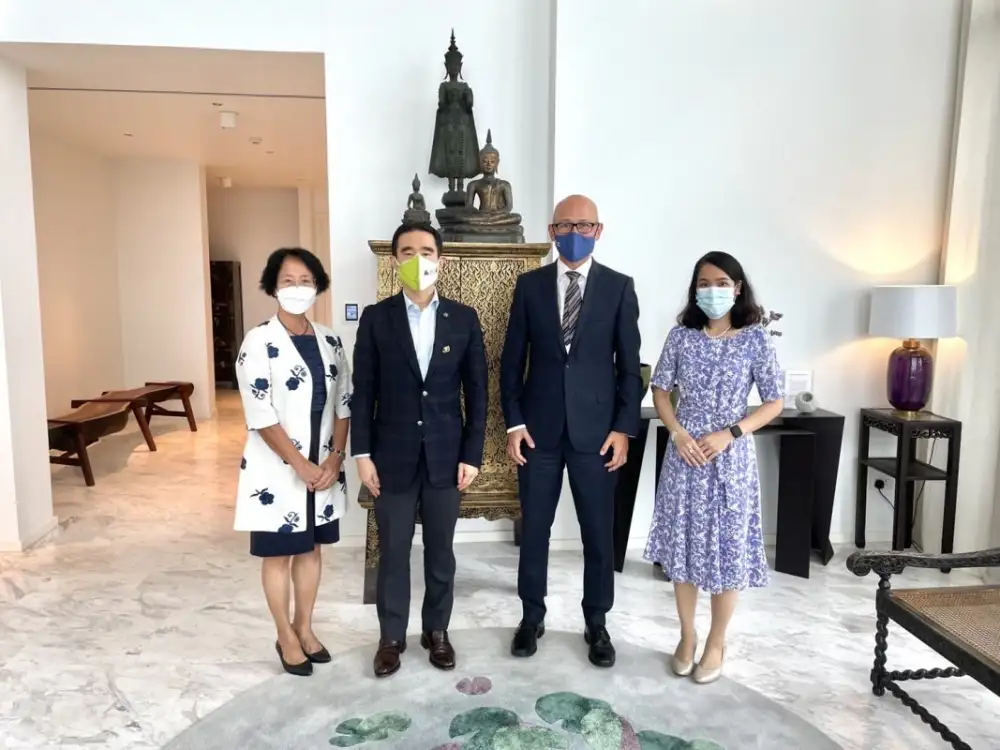 Mr. Aswin Techajareonvikul called on the new British Ambassador, H.E. Mr. Mark Gooding