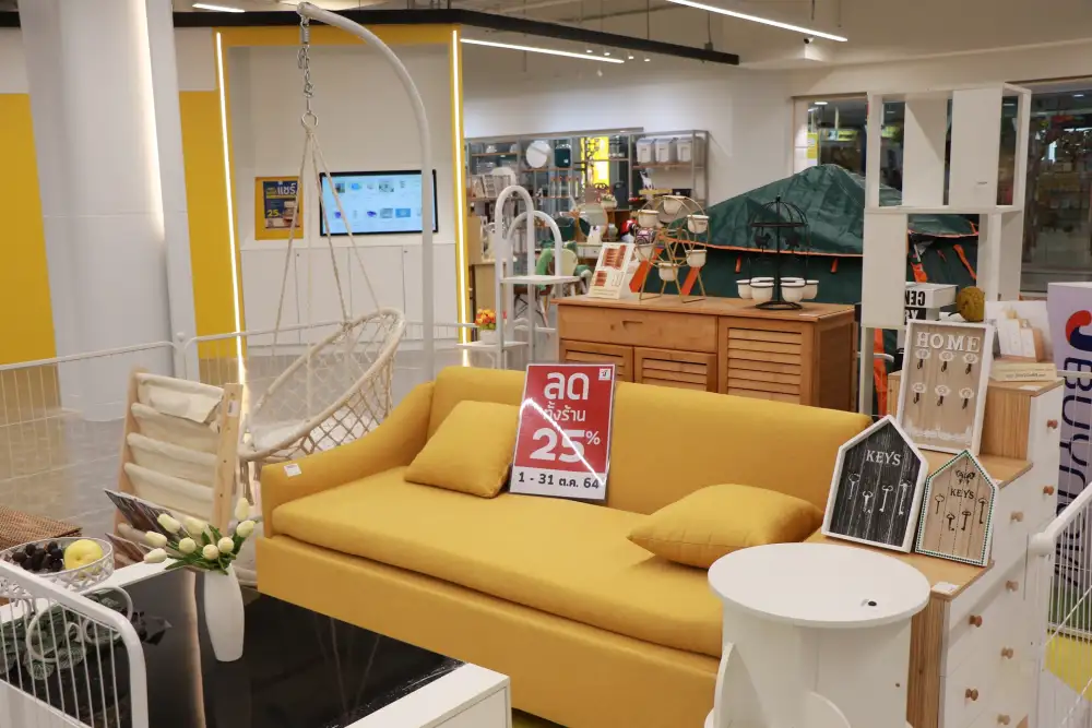 น่าช้อปทั้งนั้น!! JBUYNOW จากออนไลน์สู่สาขาแรก Flagship Store@เอ็ม บี เค เซ็นเตอร์ ชั้น 3 โซน A