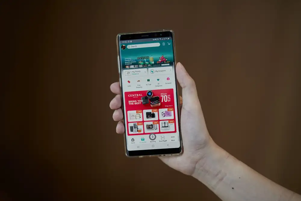 KBank partners with Central Department Store to launch Central at K+ market on K PLUS, allowing customers to shop online for premium products with ease