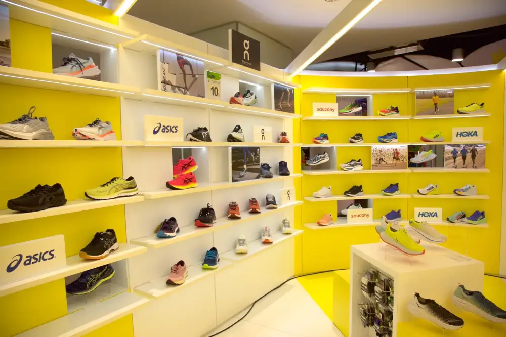 The Shoe Circus is Coming to Town! The Shoe Circus by Supersports, a new pop-up store tailored to the lifestyle of performance runners