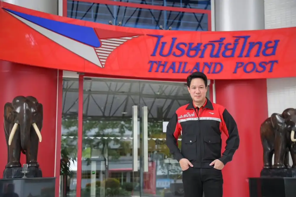 ไปรษณีย์ไทยงัดหมัดเด็ด 3 ไฮไลต์บริการ EMS บริการทุกวันไม่มีวันหยุด รับ-ส่งถึงหน้าบ้าน และโปรโมชันราคาถูก ปลื้มคนไทยหนุนใช้บริการคึกคัก ยอดส่งด่วนไตรมาสแรกเพิ่ม 10 %