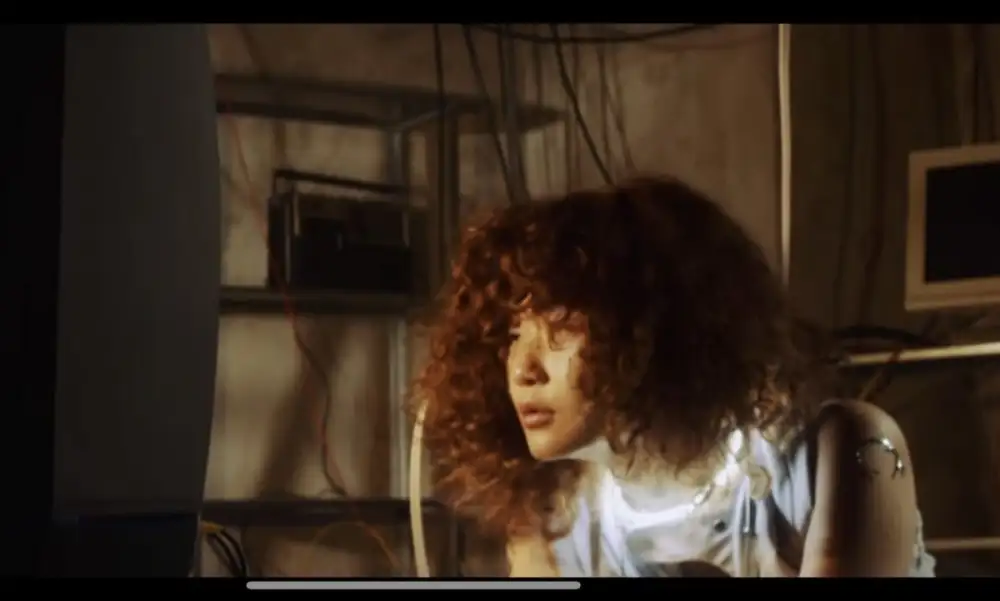 Safeplanet ปล่อยงานอาร์ทสุดเจ๋ง ผ่าน MV