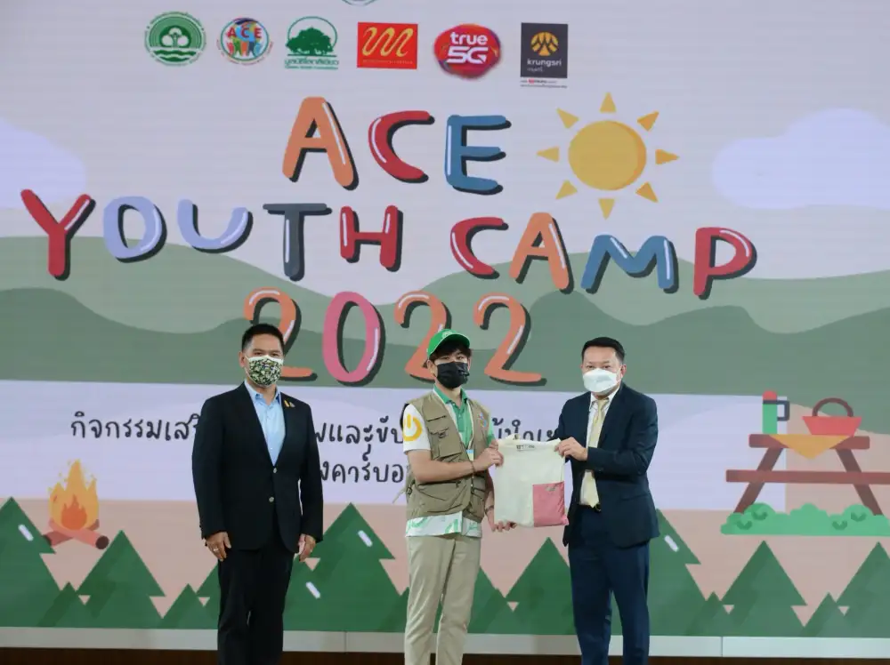 Krungsri tackles climate change through youth leadership development program