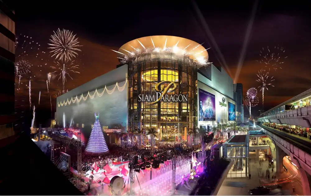 Siam Piwat led by ICONSIAM and Siam Paragon welcome the world's women leaders from 