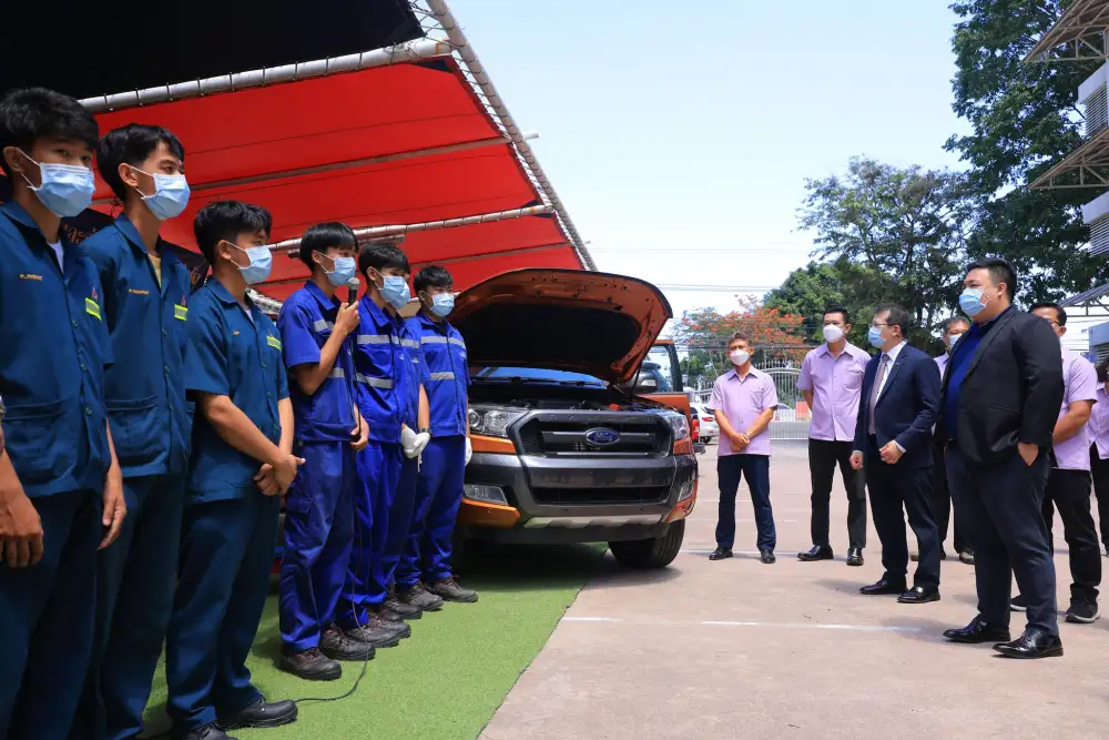ฟอร์ดสานต่อโครงการ