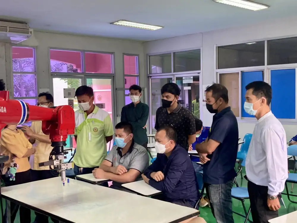 สพร. 16 นครปฐม ร่วมกับ บจก. ทีซี เวลดิ้ง ออโตเมชั่น ขับเคลื่อนนโยบาย 1 จังหวัด 1 โครงการ 1 หลักสูตร ตามนโยบายของ รมต. กระทรวงแรงงาน