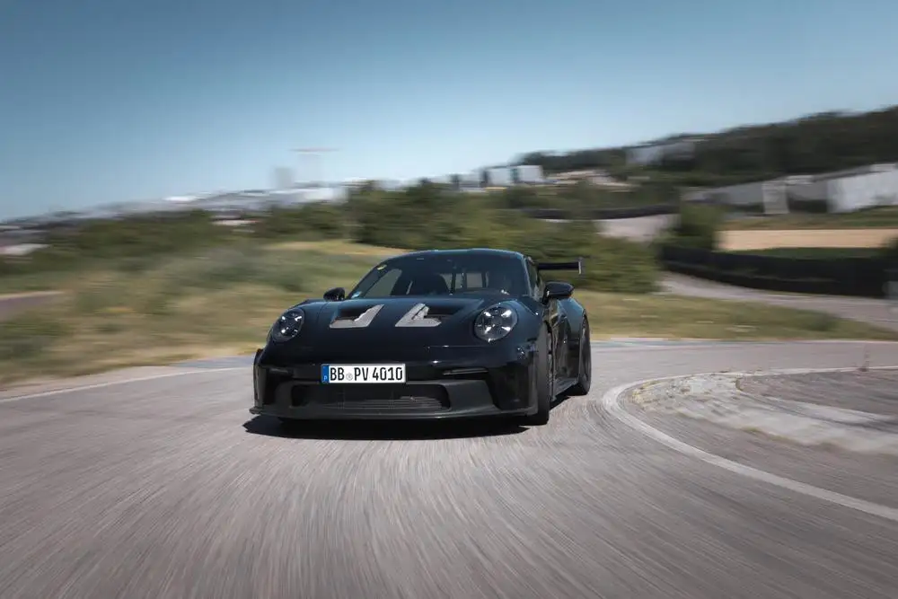 ปอร์เช่ 911 จีทีสาม อาร์เอส (911 GT3 RS) ใหม่ พร้อมเผยโฉมอย่างเป็นทางการครั้งแรกของโลก