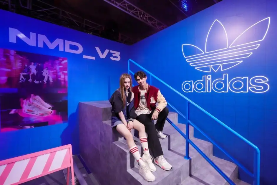 อาดิดาส ออริจินอลส์ จัดงานเปิดตัว NMD_V3 ยิ่งใหญ่ ใจกลางสยามฯ ดึง ไบร์ท-แอลลี่ ร่วมมอบโชว์สุดพิเศษ