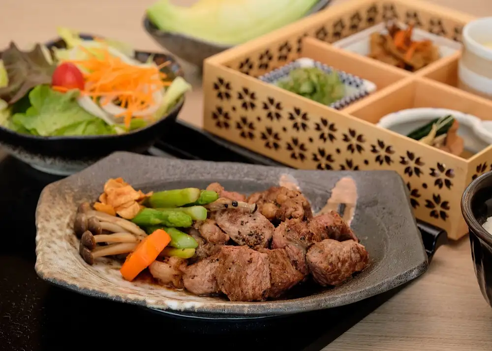HOU YUU launches a new concept branch at the QSNCC Showcasing authentic Japanese food and Japanese specialties