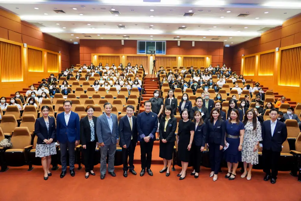 คณะการท่องเที่ยวฯ มธบ.จัดสัมมนา 