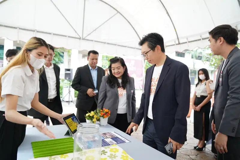 ม.ศรีปทุม เปิดงาน Idea Market #4 โชว์ผลงานด้านนวัตกรรม DEK SITI หนุน นศ. SHOW SHARE SHOP พร้อมทั้งลงนาม MOU ร่วมกับผู้ประกอบการชั้นนำหลายแห่ง
