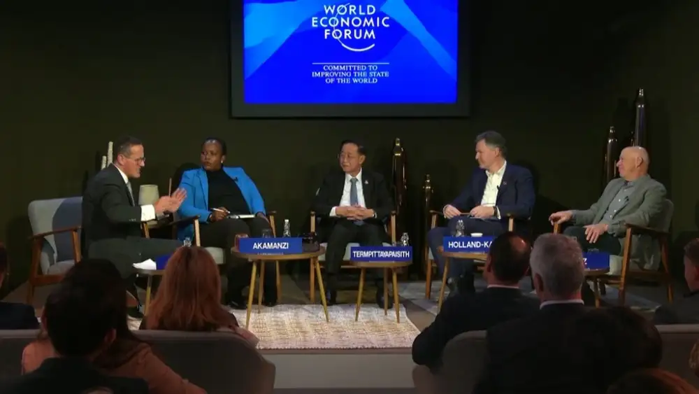 รมว.คลัง ร่วมประชุม WEF ชูโมเดล BCG-ท่องเที่ยวไทย ฟื้นศก.หลังโควิด