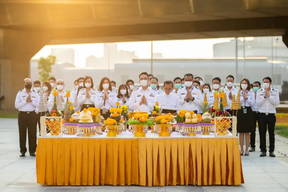 บริษัท รถไฟฟ้า ร.ฟ.ท. จำกัด ผู้ให้บริการรถไฟฟ้าชานเมืองสายสีแดง เฉลิมฉลองเนื่องในโอกาสดำเนินกิจการครบรอบปีที่ 12
