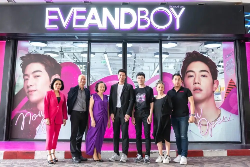 ศูนย์การค้าแพลทินัม ยินดีกับร้านเปิดใหม่ EVEANDBOY