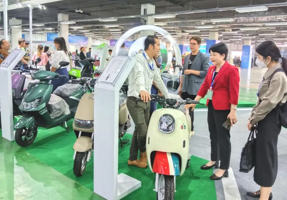New Energy Electric Vehicles in Gangbei District of Guigang City Enters the ASEAN