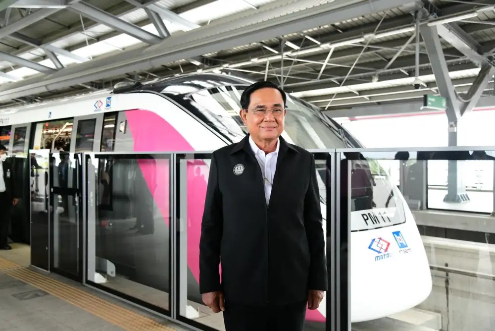 บิ๊กตู่ ทดสอบสายสีชมพู คาดทดลองเดินรถปลายปี 66 เปิดจริงมิ.ย.67