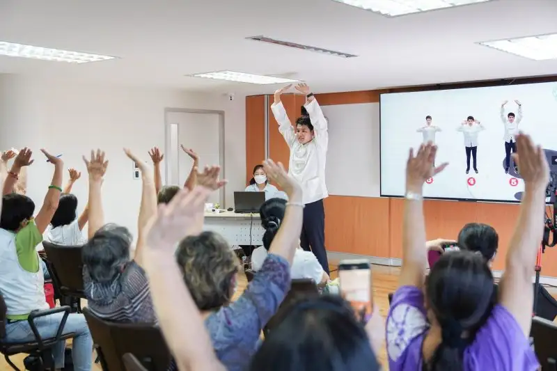 คลินิกการแพทย์แผนจีนหัวเฉียว จัดเสวนาภาษาหมอจีน หัวข้อ