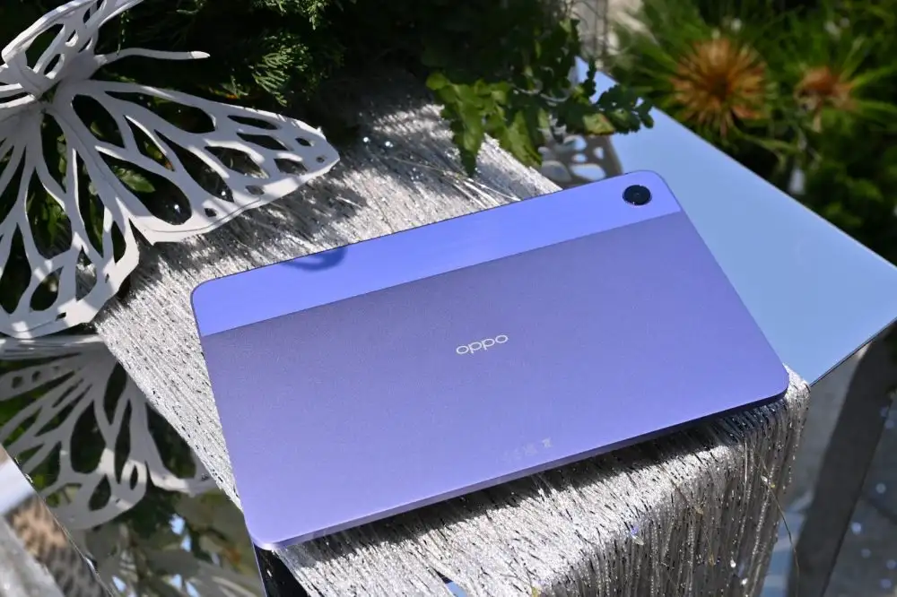 OPPO Pad Air รุ่น 4+128GB แท็บเล็ตดีไซน์เอกลักษณ์ มาพร้อมสีม่วงโดดเด่น ให้คุณสนุกกับความบันเทิงได้ง่ายยิ่งขึ้น ในราคาใหม่เพียง 9,999 บาท!