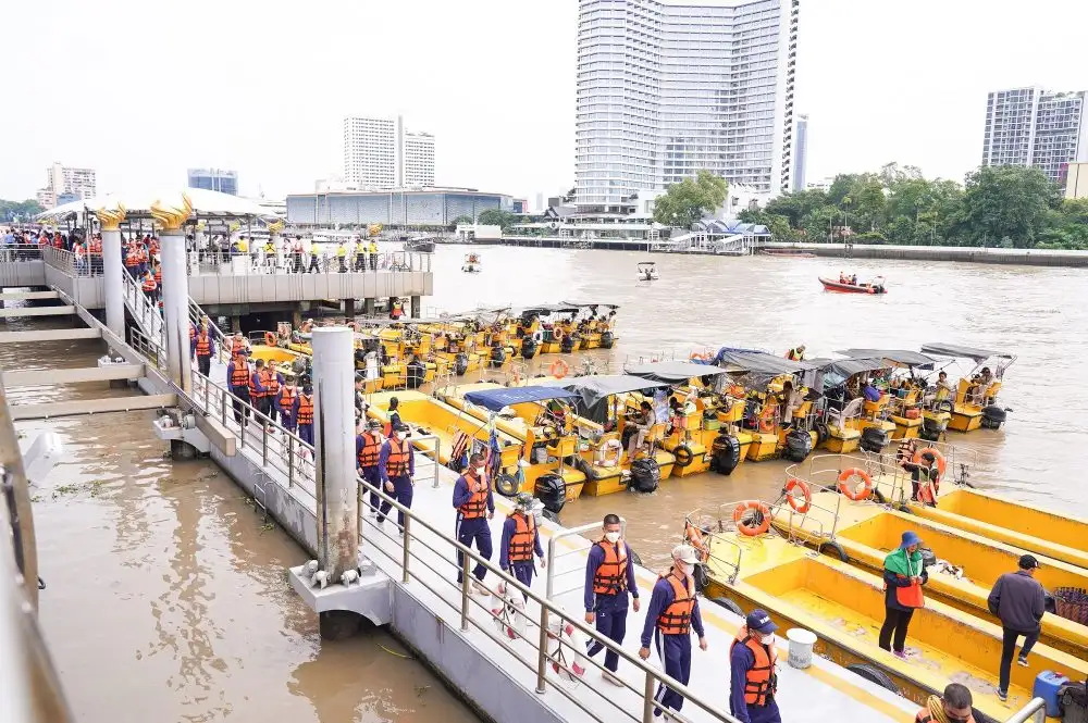 ไอคอนสยาม ผนึกพลังพันธมิตร ดึงภาครัฐ เอกชน ชุมชนข้างเคียง พร้อมเยาวชนต้นแบบทูตรีไซเคิล จัดกิจกรรม