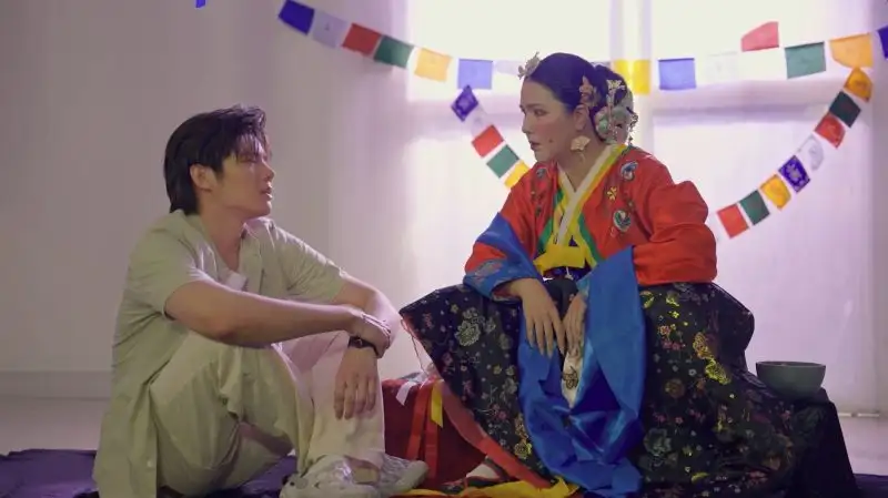 TIA51 ทำเซอร์ไพรส์คว้า