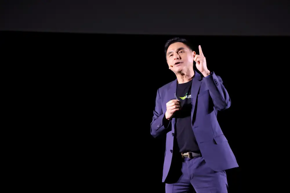 ADVANC อวดกำไรสุทธิ Q3/66 โตแกร่ง 35% ลูกค้า5G พุ่งแตะ 8.5 ล้านราย-FBB ฐานเพิ่ม