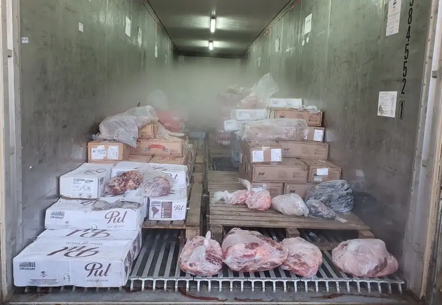 กษ. ย้ำหน่วยงานเข้มตรวจหมูเถื่อน-ขอ DSI ส่งหลักฐาน จนท.ปศุสัตว์รับสินบน