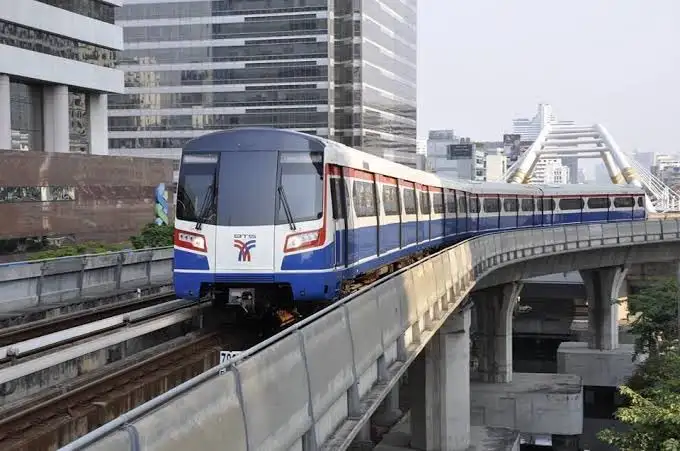 กทม.พร้อมรองรับอำนวยความสะดวกเชื่อมต่อการเดินทางรถไฟฟ้าสายสีเขียวส่วนต่อขยายกับสายสีชมพู-สายสีเหลือง
