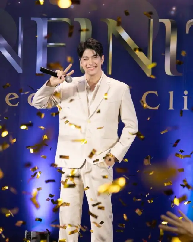 Infinity Medical Clinic เปิดตัวสาขาใหม่ที่บางกะปิ พร้อมมินิคอนเสิร์ตสุดพิเศษจาก