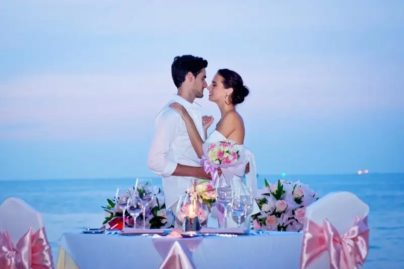 Valentine's Day Dinner at Royal Wing Suites and Spa