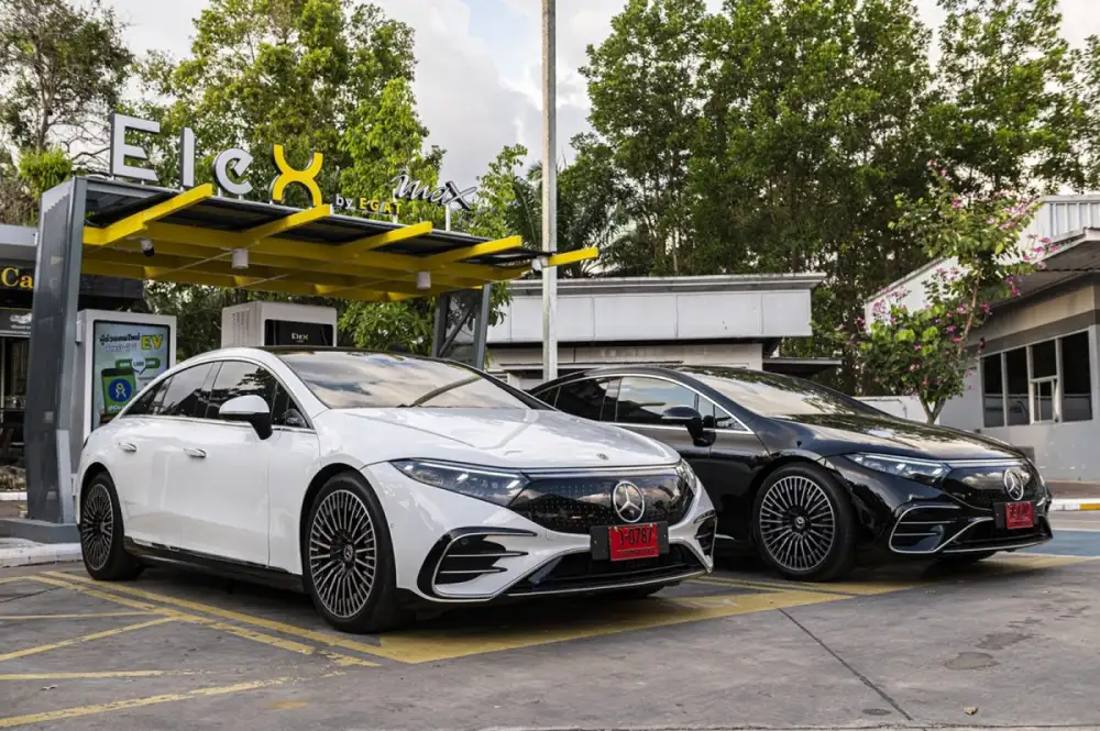 Mercedes-Benz Recommends 5 Charger Service Providers for Customers using EV and Plug-in Hybrid Vehicles