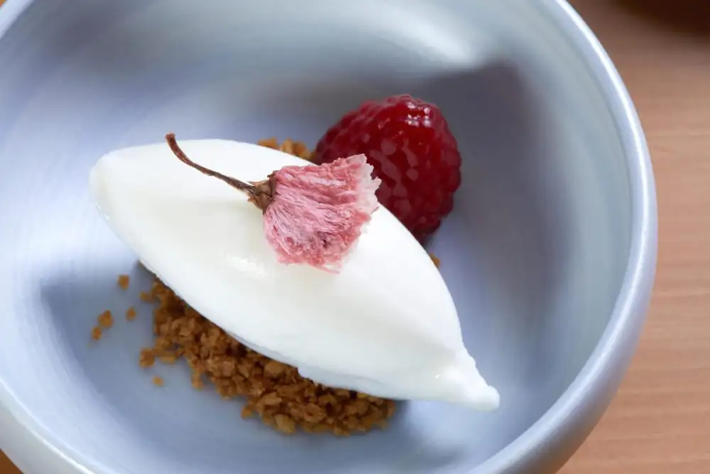 Indulge in a Symphony of Sun-Kissed The 'Okura Afternoon Tea Omakase' Unveils its Seasonal Tapestry