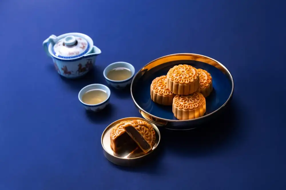 InterContinental Bangkok Phuang Malai Mooncake Gift Box Returns Inviting Everyone to Embrace the Art of Giving