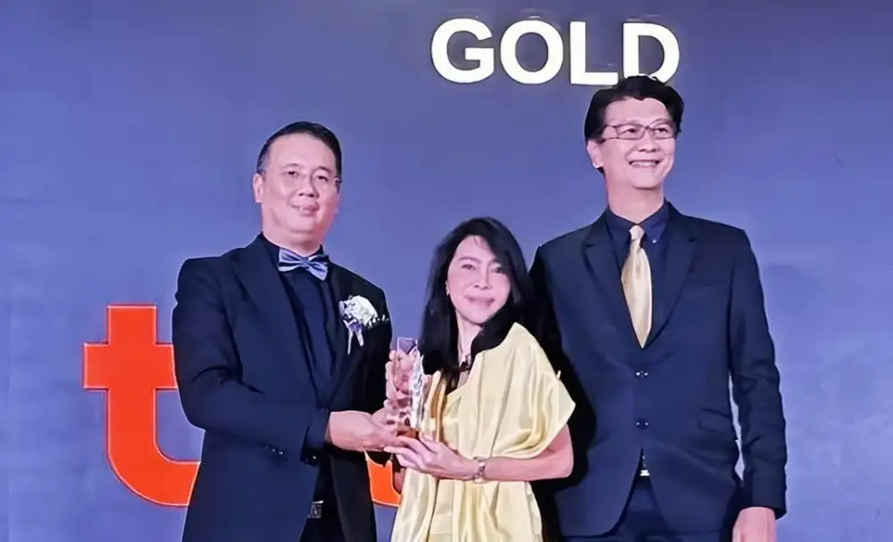 True Corporation reiterates its commitment in elevating customer service experiences to world-class standards by winning the prestigious Gold Award at the CC-APAC Awards 2024