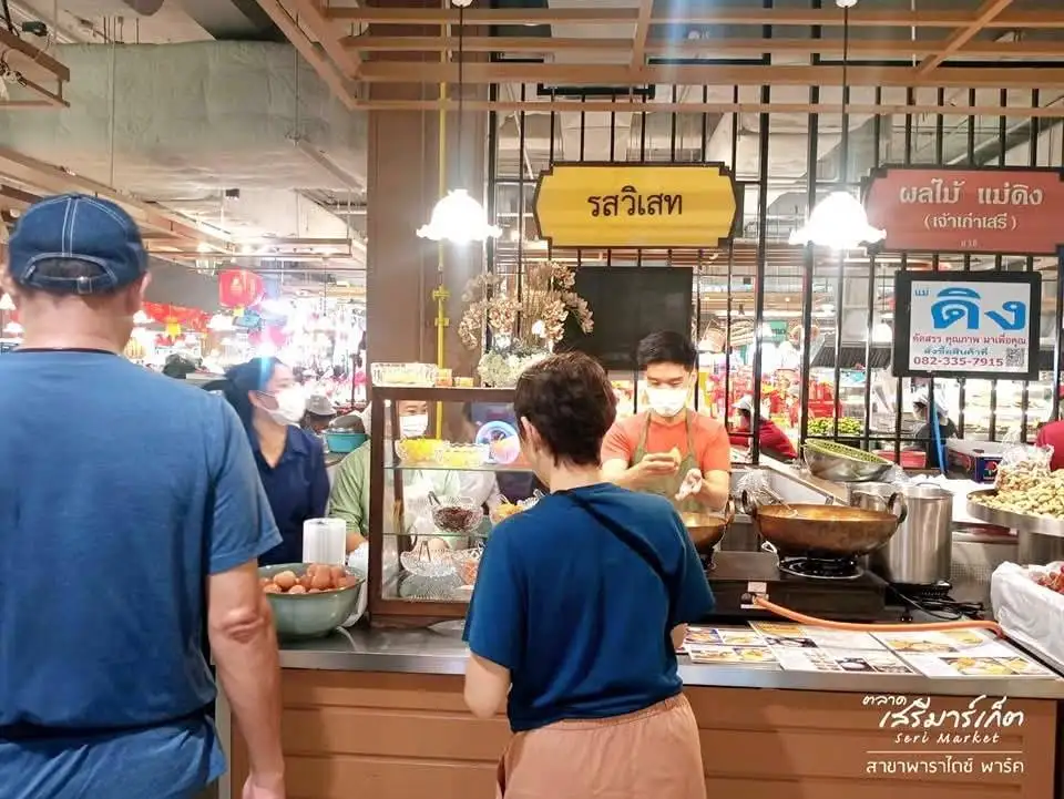 พาราไดซ์ พาร์ค ชวนเช็กอินความอร่อย! ร้านใหม่ ที่ตลาดเสรีมาร์เก็ต