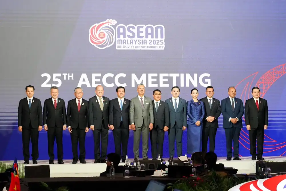 AEC เล็งชงผู้นำอาเซียนขยายการค้า-ลงทุน จับมือกลุ่มอ่าวอาหรับ