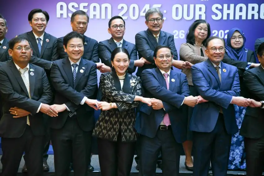 ผู้นำอาเซียน ร่วมลงนามปฏิญญากรุงกัวลาลัมเปอร์ รับรองวิสัยทัศน์ ASEAN 2045