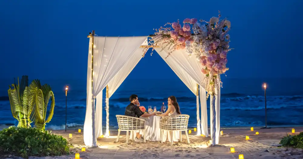 LOVE IS LOVE: A ROMANTIC BEACHSIDE DINNER FOR TWO AT SO SOFITEL HUA HIN