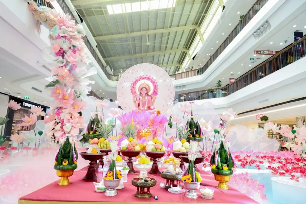 เริ่มแล้ว Miracle of Candle 2025 มหัศจรรย์เทียนพรรษา ที่